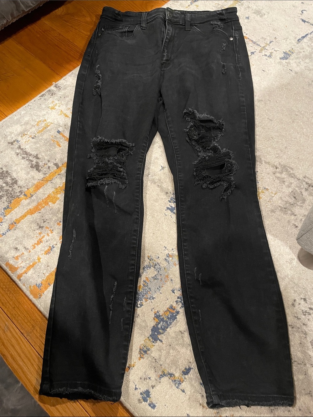 Judy Blue Black High-Rise Distressed Jeans